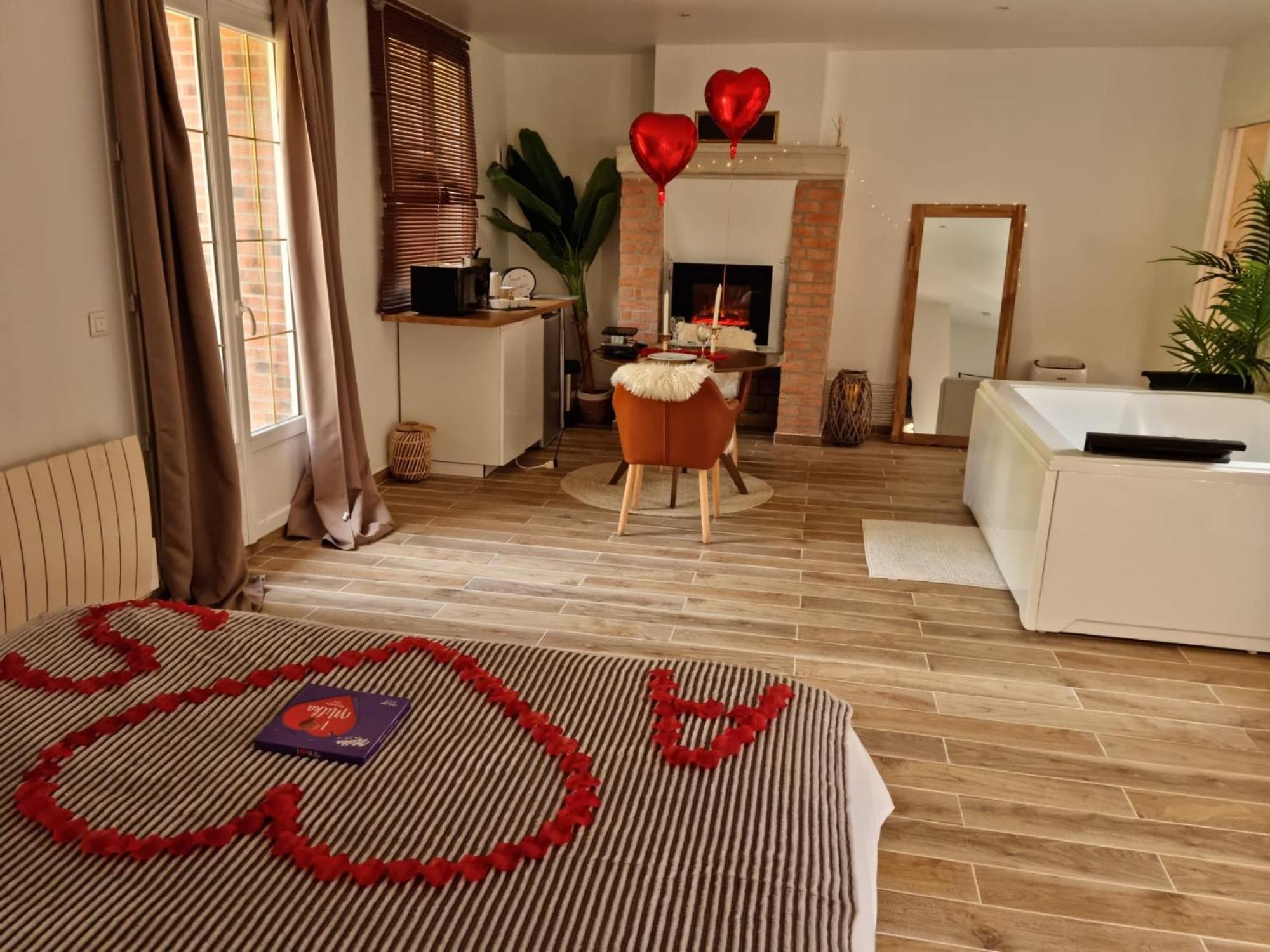 Levasion Romantique Loft Avec Jacuzzi Privatif Et Jardin Paris Hotel Saint-Prix  Luaran gambar