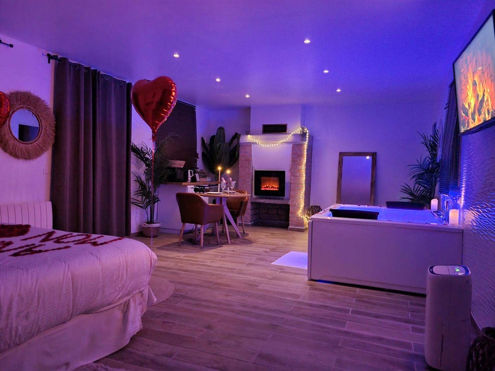 Levasion Romantique Loft Avec Jacuzzi Privatif Et Jardin Paris Hotel Saint-Prix  Luaran gambar